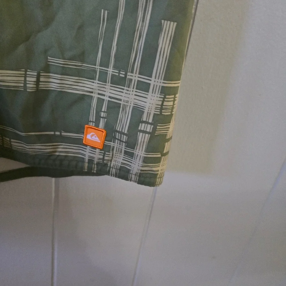 Quiksilver Board Shorts Mens 34 Olive Green Bamboo‎ Floral Cargo E501462